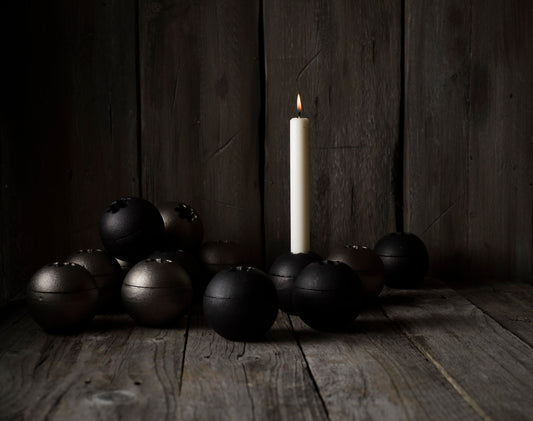 The Orb Candleholder, black